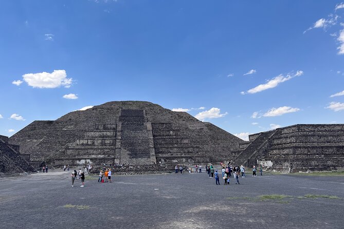 100% Private Tour in Teotihuacán Pyramids from Mexico City - Who should book this private tour?