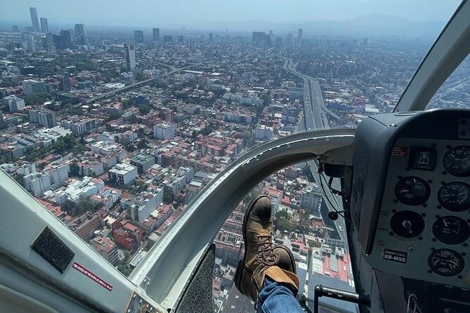 30 min Private Helicopter Tour in Mexico City - Zócalo, Reforma, and the Angel