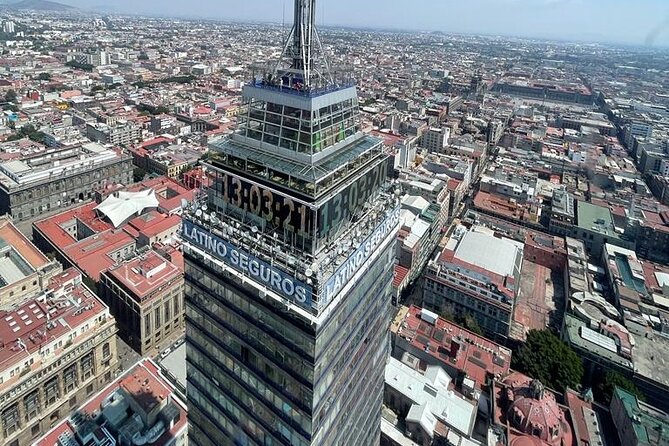 30 min Private Helicopter Tour in Mexico City - UNAM and Mexico’s largest stadium