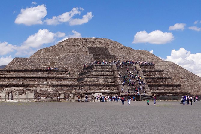 Acolman-Teotihuacán-Plaza of the Three Cultures- Craft Workshop - Pickup, timing, and the shared group setup