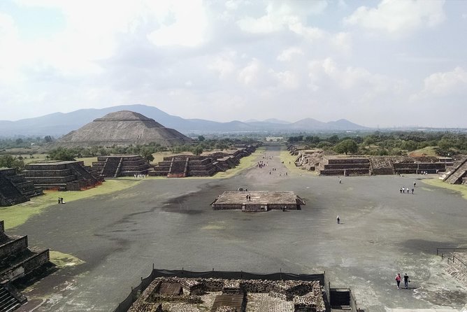 Acolman-Teotihuacán-Plaza of the Three Cultures- Craft Workshop - Who will get the most from this day