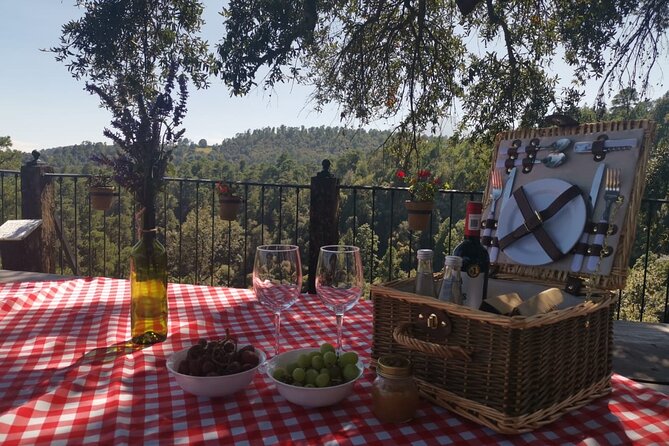 Admission to the Alpinia Nature and Adventure Park - Food costs and how long to stay