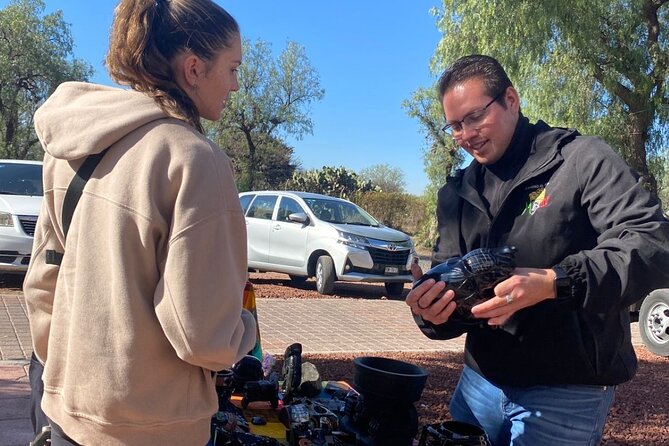 All-inclusive hot air balloon flight over Teotihuacan - Coffee, balloons, and the preflight wait