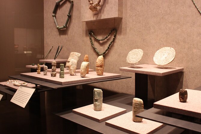 Anthropology Museum Early Access Tour - Headsets help, but check the earbuds