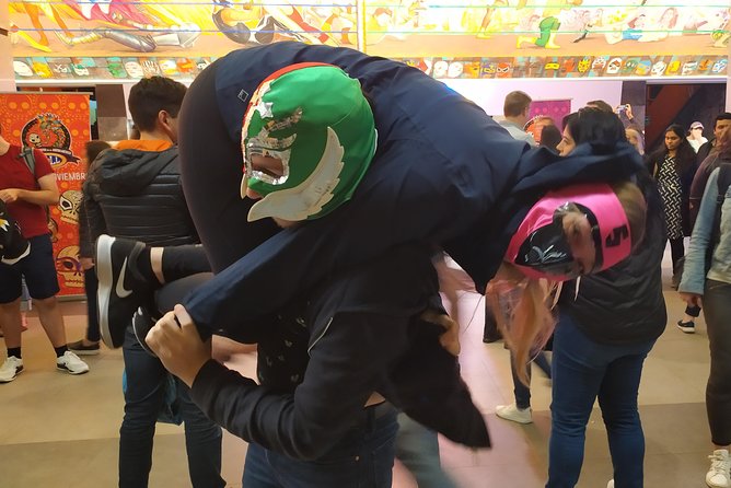 Authentic Lucha Libre Tour : Wrestling School, Tacos & Mezcal - Cameras, Bags, and What to Bring
