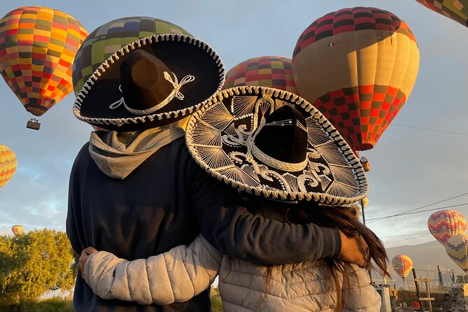 Balloon Flight and Teotihuacan Tour w/Breakfast from Mexico City - What $137.06 buys you