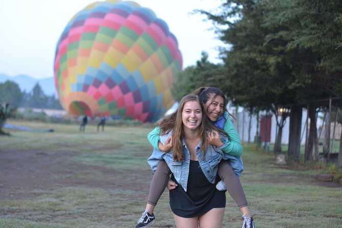Balloon Flight + Breakfast in a cave + Pick up CDMX + Pyramids - What the basket and flight conditions mean for you