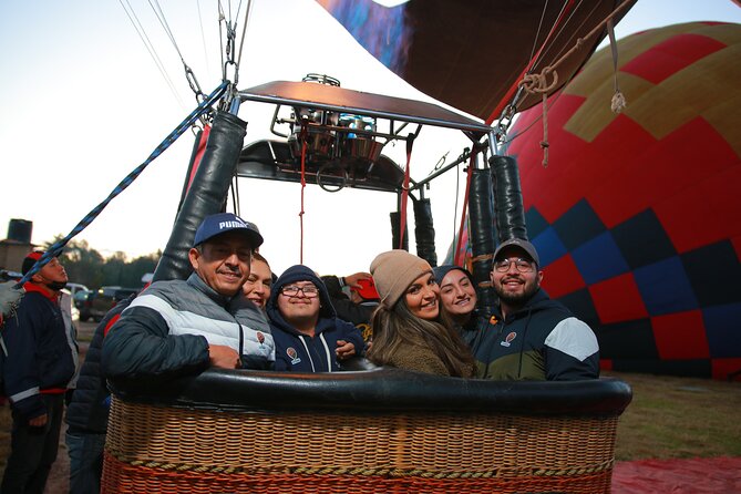 Balloon flight + Breakfast + Pyramids + Transportation (Optional) - What the staff adds to the experience