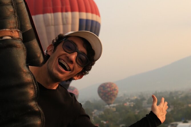 Balloon flight + CDMX pickup + Buffet Breakfast - Is $173.19 Good Value?