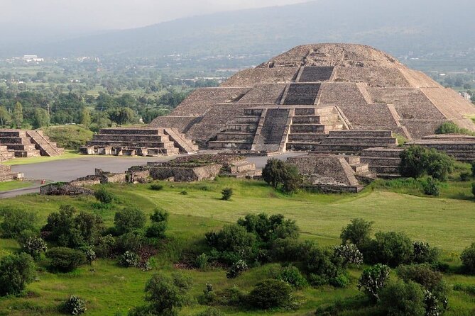 Balloon Flight over Teotihuacan All Inclusive - The 40 to 50 minute balloon flight
