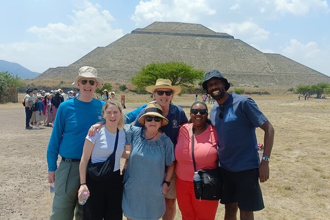 Balloon Flight over Teotihuacan All Inclusive - Coffee, check-in, and the wait before boarding