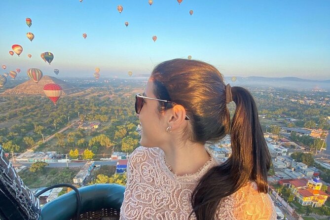 Balloon flight + pick up in CDMX + Breakfast in Cave + Pyramids - Who will enjoy this packed morning