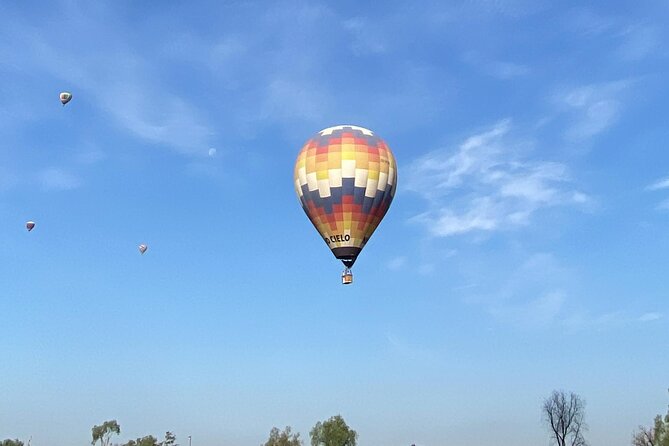 Balloon flight + Transportation + Breakfast in Cave or buffet + Pyramids - Tlalocan and the craft stop