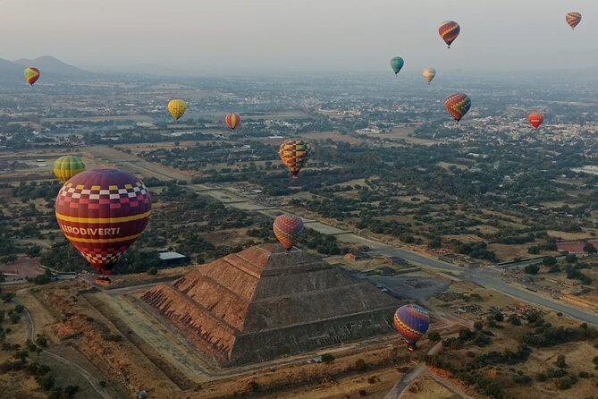 Balloon Flight with Breakfast and Transportation from CDMX - Key points at a glance