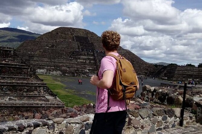 Balloon flight with or without Teotihuacan half day tour - Breakfast after landing