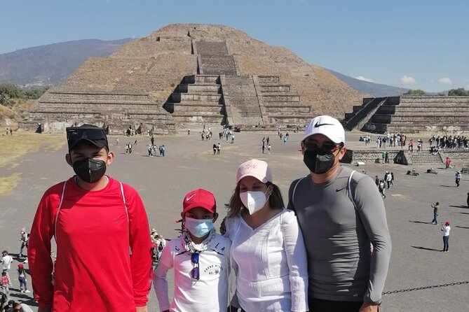Balloon flight with or without Teotihuacan half day tour - Murals, local crafts, and the tourist trap question