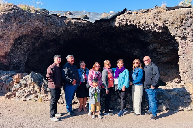 Balloon Flight with Tour of The Grotto and Guided Pyramid Tour - La Gruta, an unusual meal stop near the pyramids