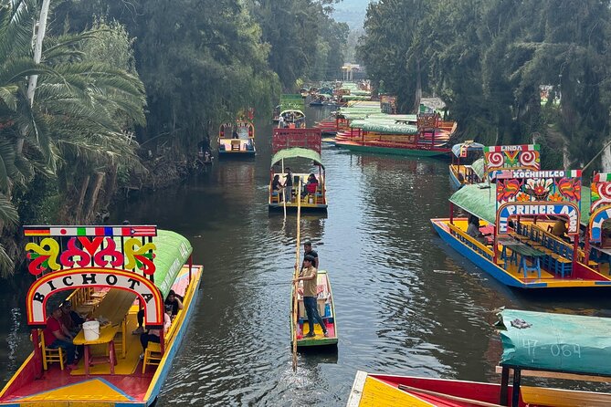 Boat tour in Mexico City with Live Guide with Food and Drinks - Key points to know before you book