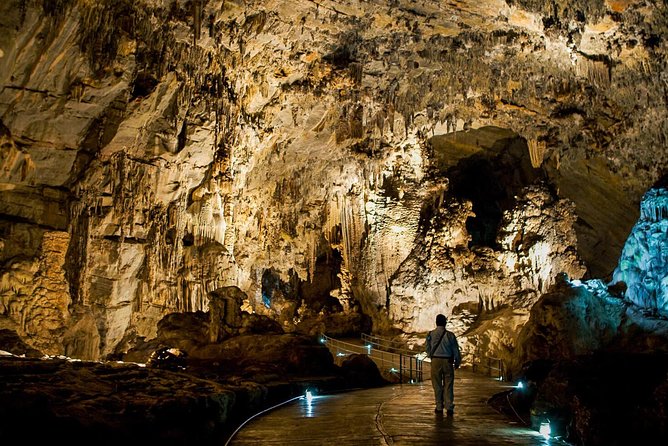 Cacahuamilpa Caves and Taxco: Private & Small Groups From Mexico City - Walking Through the Caves