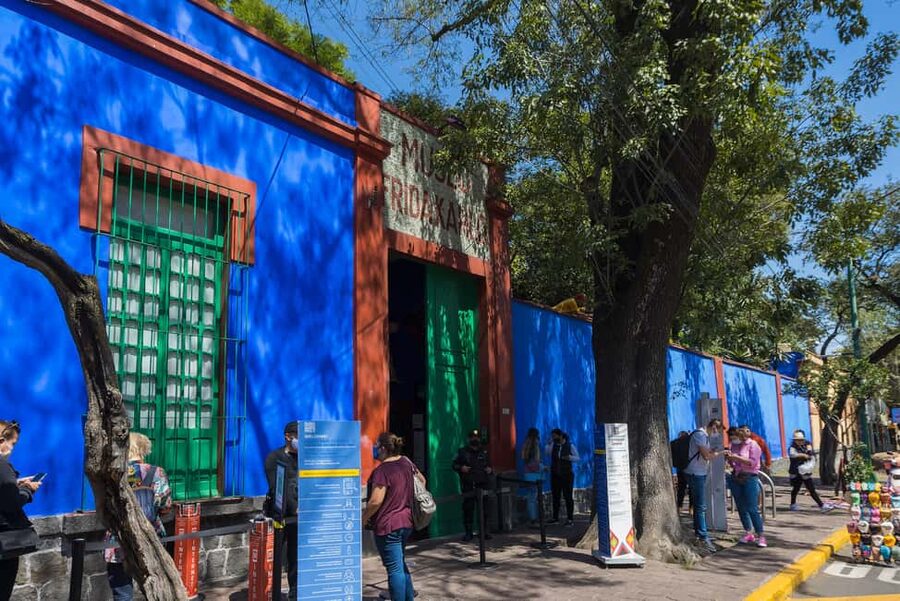 CDMX: Coyoacán, UNAM, Xochimilco, and optional Frida Kahlo Museum - UNAM’s Central Library and murals