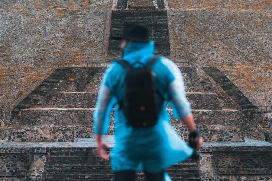 CDMX: Teotihuacan, Tlatelolco and Guadalupe Tour - What the guides add to the day