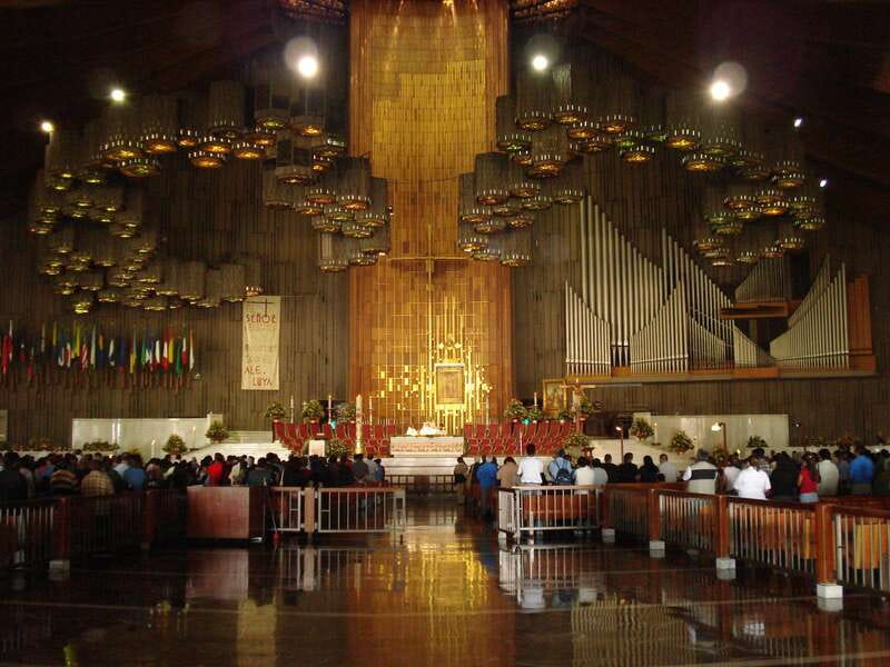 CDMX: Tour of the ruins of Teotihuacan, Tlatelolco, and Guadalupe - Transport, guides, and the pace of the route