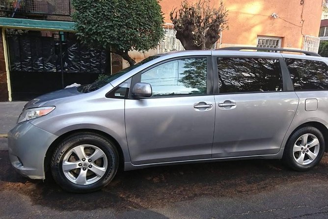 CDMX Transportation. Airport - Round trip. - Who will appreciate this service most?