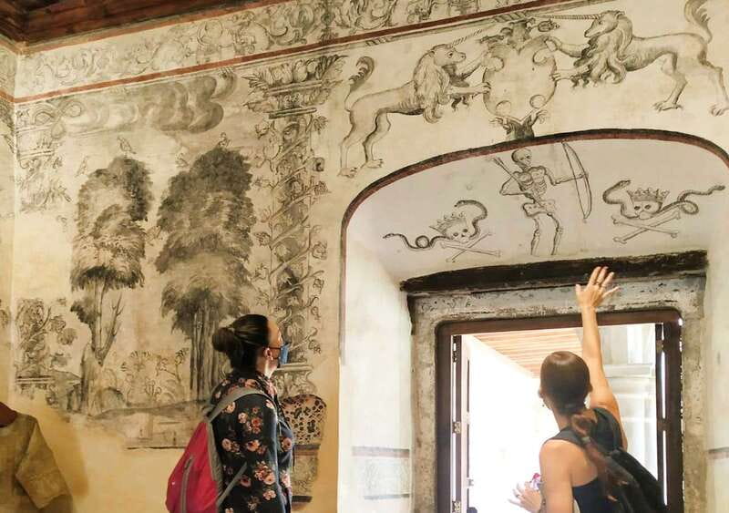 Cholula: Walking Tour with an Archaeologist - Meeting Carmen at Cholula Train Station