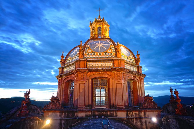 COMBO - Guadalupe Shrine & Teotihuacan Pyramids + Taxco (2 days) - Day one begins at the Square of the Three Cultures