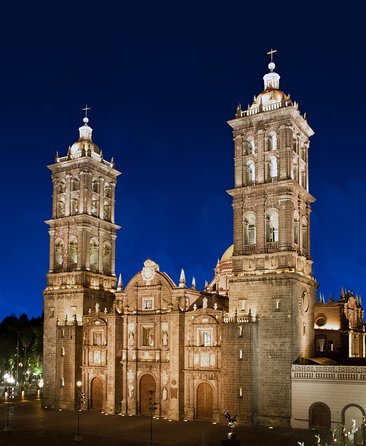 COMBO - Guadalupe Shrine & Teotihuacan Pyramids + Taxco (2 days) - The silver workshop deserves caution