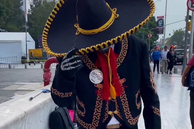 Day of the Dead Tour in Mexico City - Xochimilco by trajinera, mariachi, and darkness