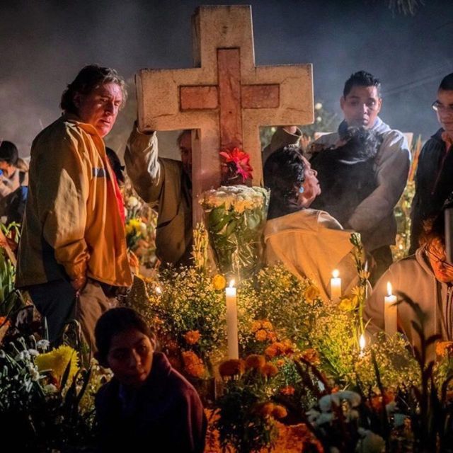 Day of the Dead Tour in San Andres Míxquic From Mexico City - Walking through decorated San Andrés Mixquic
