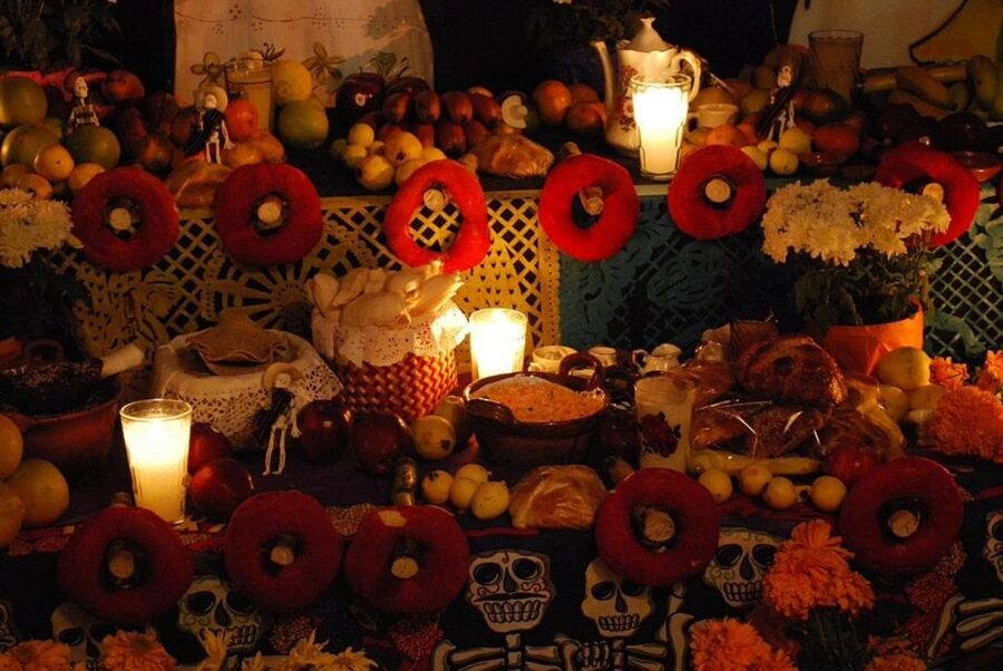 Day of the Dead Tour in San Andres Míxquic From Mexico City - Understanding the ofrendas and their symbols
