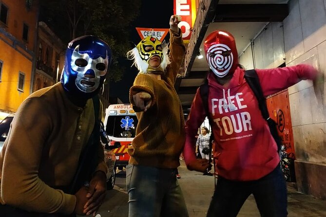 Drinks, Music and Lucha libre on a Saturday Night in Mexico City - Plaza Garibaldi and the sound of mariachi