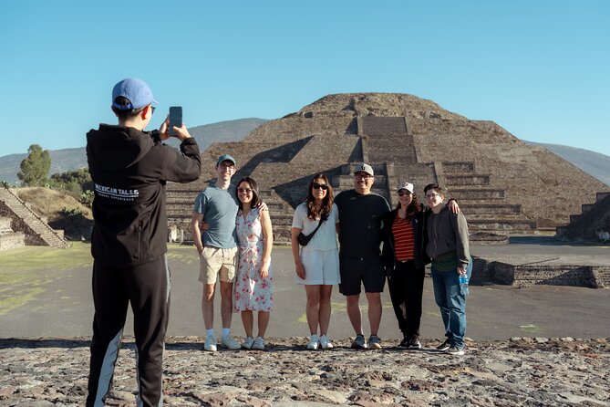 Early & Express Tour Teotihuacan Pyramids - The Temple of the Moon, the Sun, and the main avenue