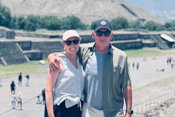 Eat in a local house & access to restricted areas in Teotihuacan - Reading Teotihuacan through four building phases