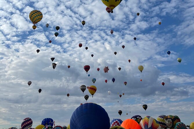 Eternal Experience Balloon flight over the Teotihuacan Pyramids - The 5:00 am pickup from Mexico City