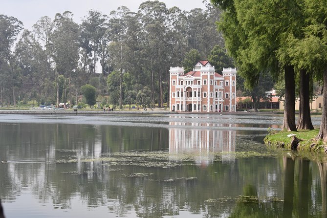 Ex hacienda, rancho de lavanda y Val'Quirico (private tour) - One day, three very different sides of Puebla