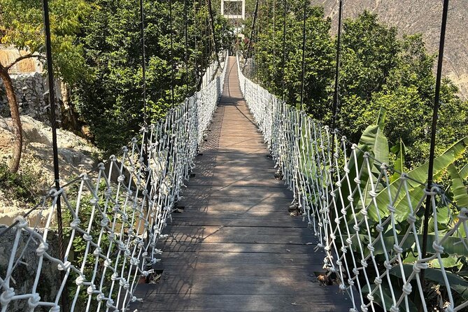 Exclusive Full-Day Tolantongo & La Gloria Hot Springs Adventure - La Gloria: river, grotto, canyon, and optional zipline