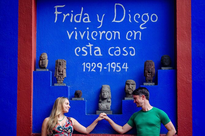 EXCLUSIVE TOUR Frida Kahlo Museum - SMALL GROUPS - Why Casa Azul is worth planning around