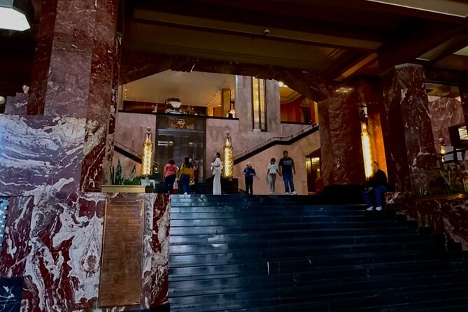 EXCLUSIVE TOUR to Palacio de Bellas Artes - small groups - What the two-hour itinerary feels like
