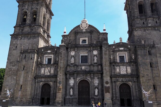 Excursion to Cholula and Puebla from Mexico City - El Parián Market and the last free time