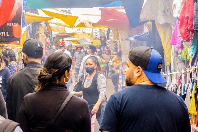 Explore the Barrio Bravo of Tepito with local guides - Why a local guide changes the Tepito experience