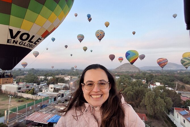Flight in Globe, visit archaeological area, breakfast and transport - Who should book this Teotihuacan experience?