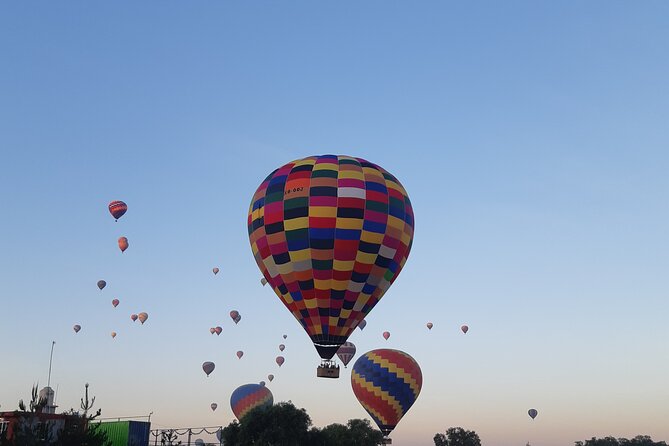Flight in Globe, visit archaeological area, breakfast and transport - What the early Mexico City pickup is really like