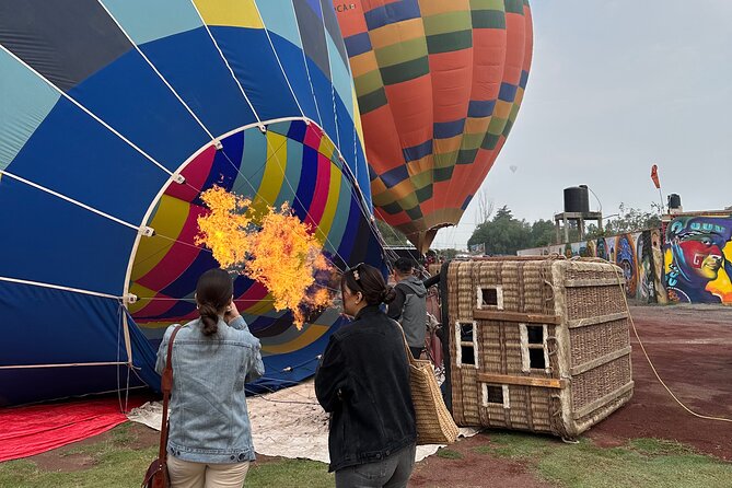 Fly by Teotihuacan Balloon / Private Transportation + Cave Breakfast - Coffee, check-in, and the balloon launch