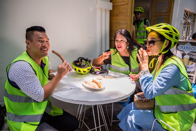 Foodie Lovers And Trendy CDMX E-bike Tour - A fast way to see several sides of Mexico City