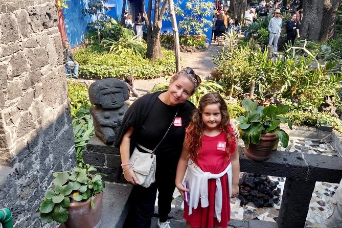 Frida Kahlo Museum and Diego Rivera Studio Tour with Admission Tickets - Timing, arrival, and the main risks