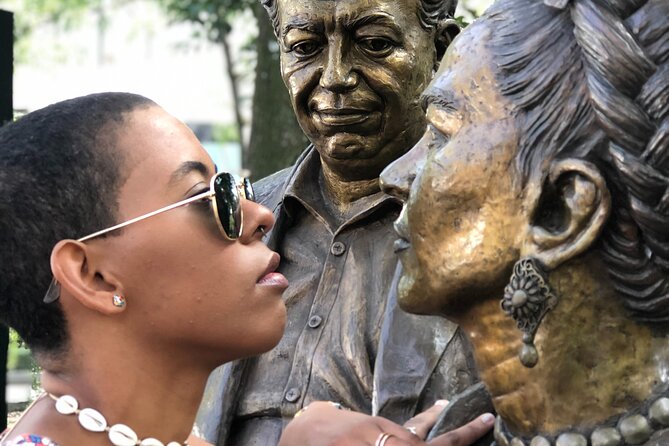 Frida Kahlo VIP [Museum Tickets Included] Walk, Markets & Churros - Coyoacán Market, where the tour becomes a food walk