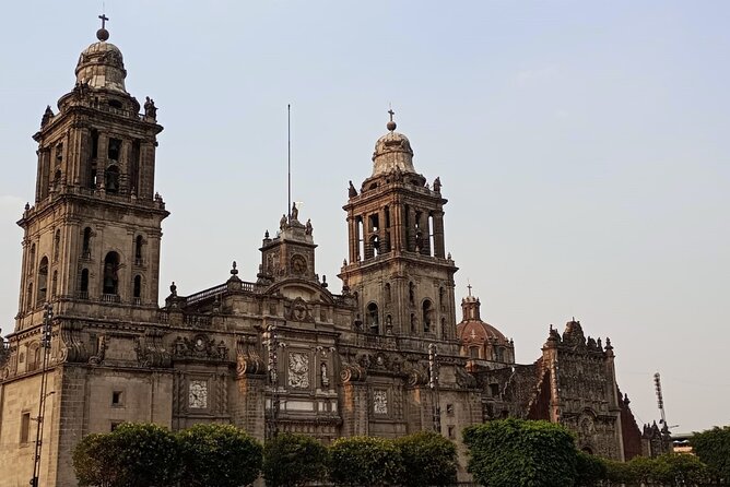 From cdmx: Citywalking Private Tour by cdmx - Reading the Metropolitan Cathedral from the Zócalo